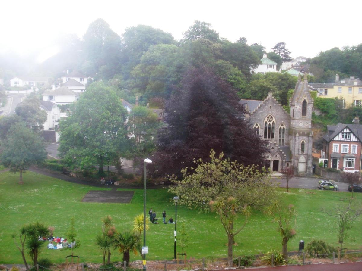 Tusker Lodge (Adults Only) Torquay Kamer foto